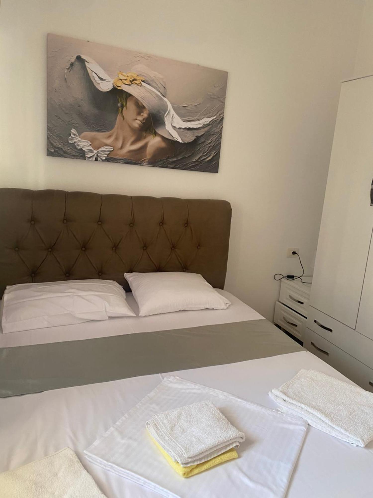 Bellas Apartment 2 Sarandë Esterno foto
