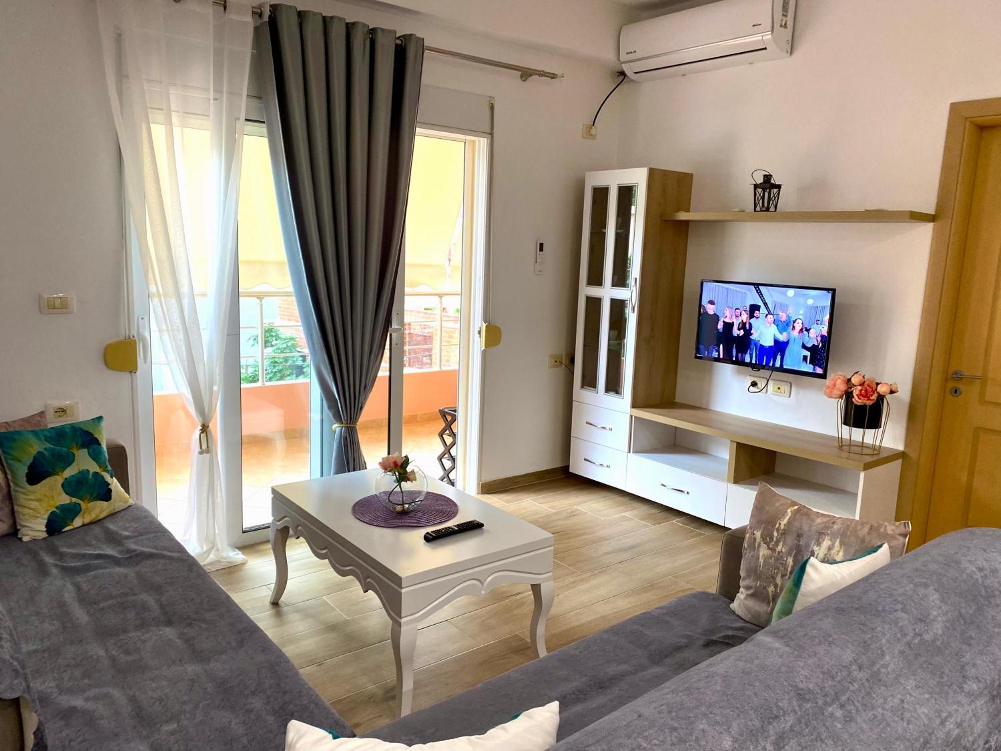 Bellas Apartment 2 Sarandë Esterno foto